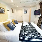 Lejlighed Urbanflat 42 - Two-bedroom Flat In Center Of Paris