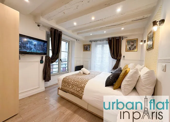 Urbanflat 42 - Two-bedroom Flat In Center Of