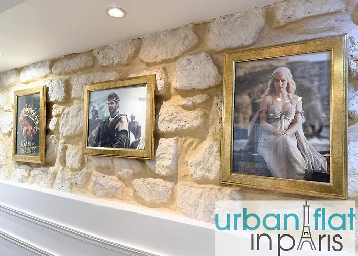 Urbanflat 42 - Two-bedroom Flat In Center Of